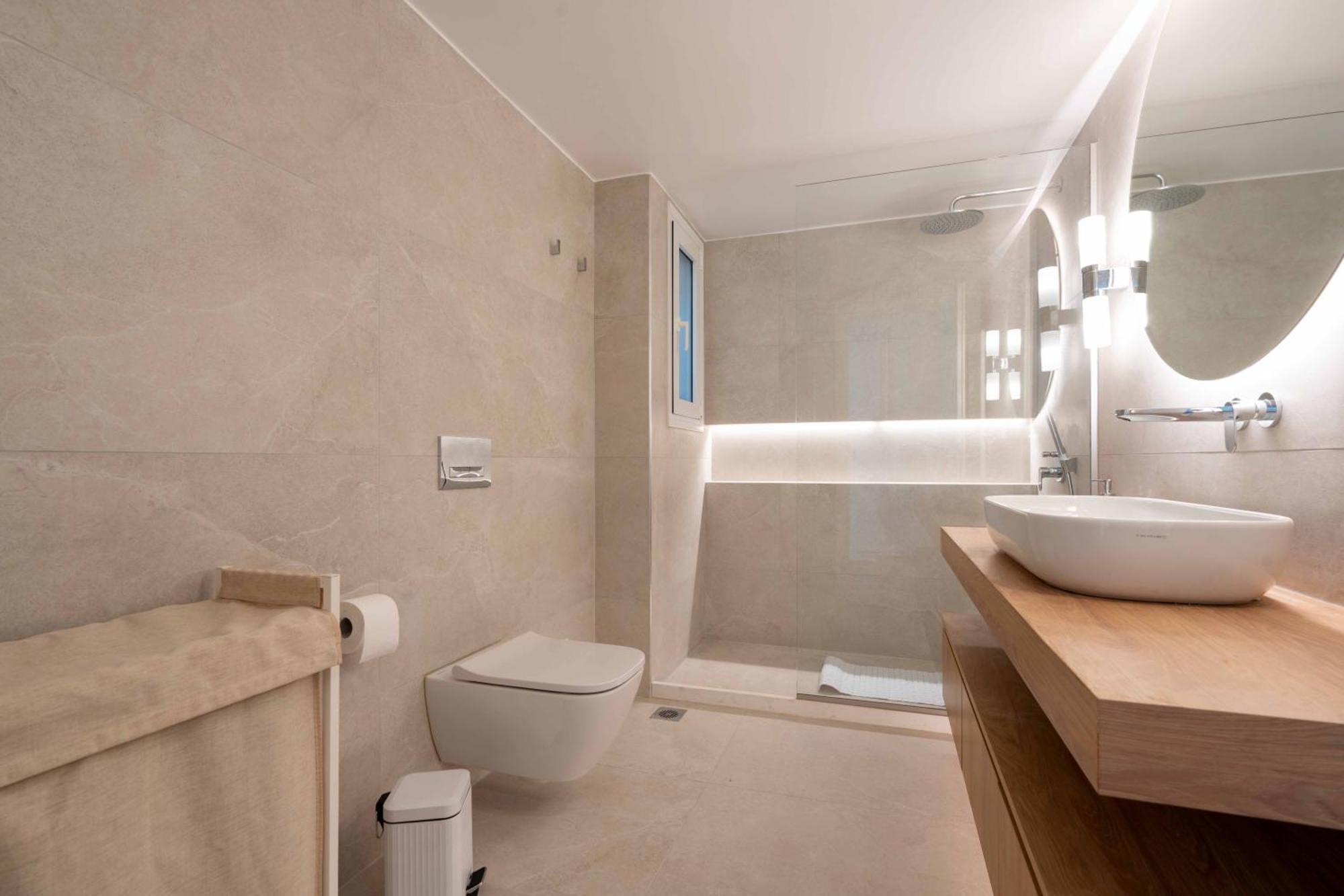 Corner Penthouse In Acropolis Apartment Athens Ngoại thất bức ảnh