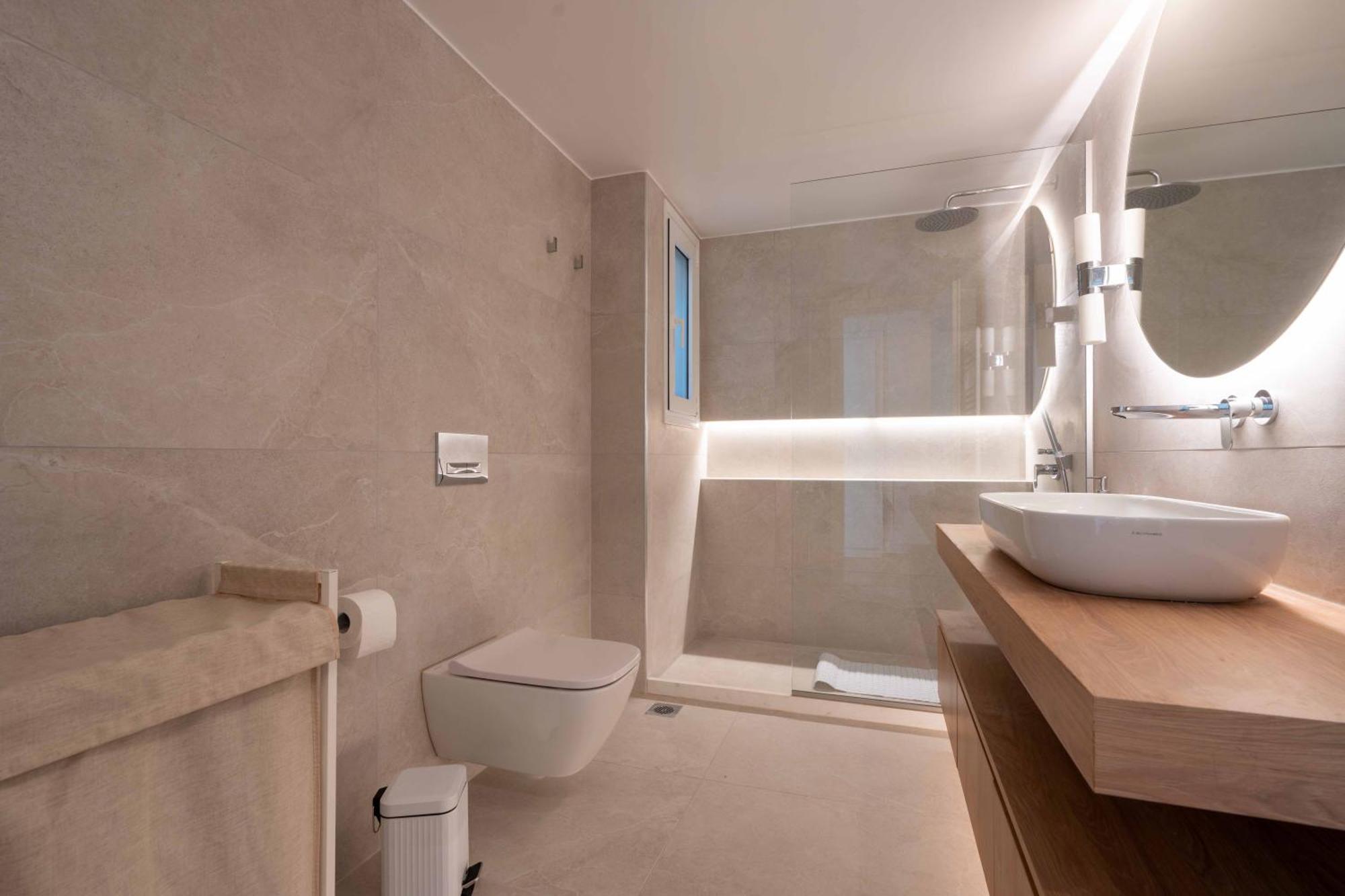 Corner Penthouse In Acropolis Apartment Athens Ngoại thất bức ảnh